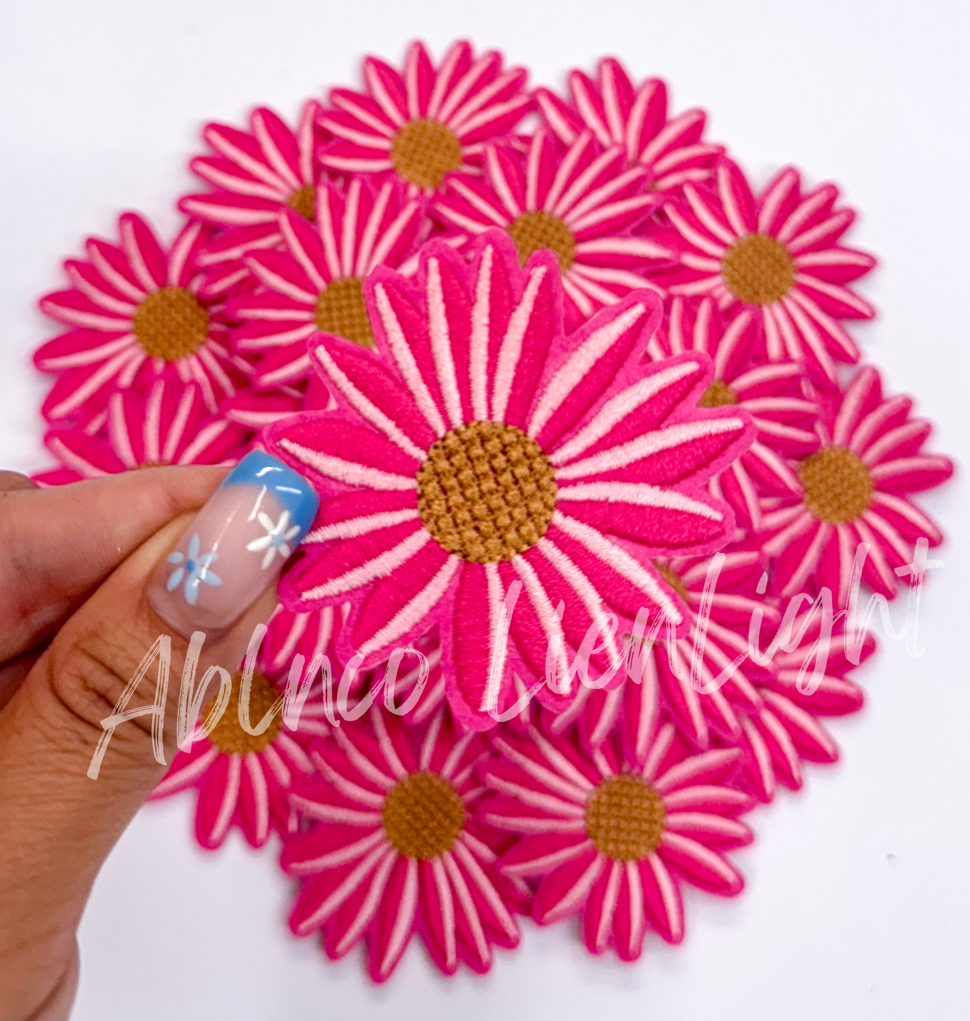 Hot pink daisy flower hat filler embroidery patch iron on