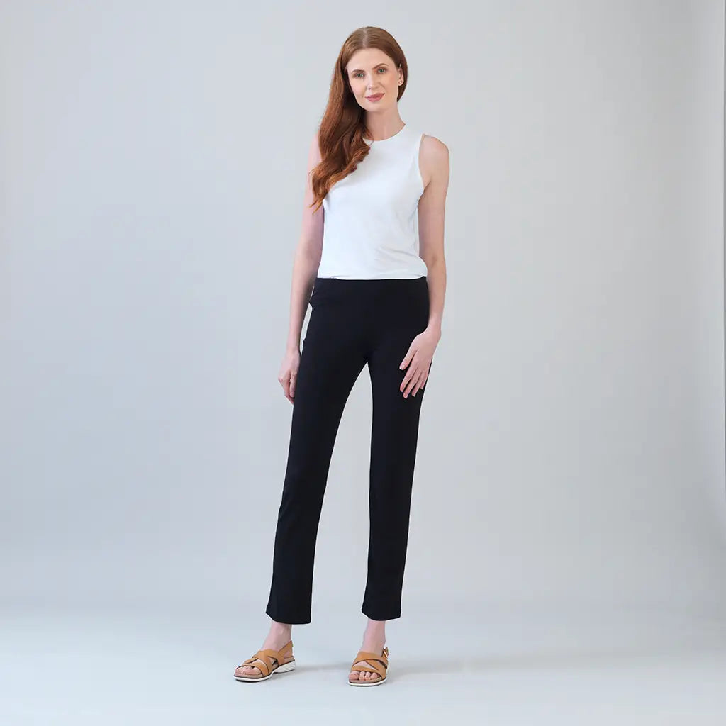 Signature Straight Leg Pant